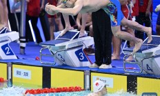 九游体育官方入口-游泳决赛波澜壮阔，中国游泳队勇往直前的简单介绍