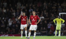 九游娱乐官方网站-关于曼联中场接连伤退，上下调整困境待解的信息