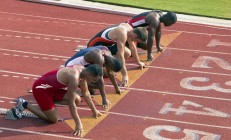 九游娱乐网页-绿茵双面镜，苏亚雷斯利刃破空，伊拉克铁血险铸传奇