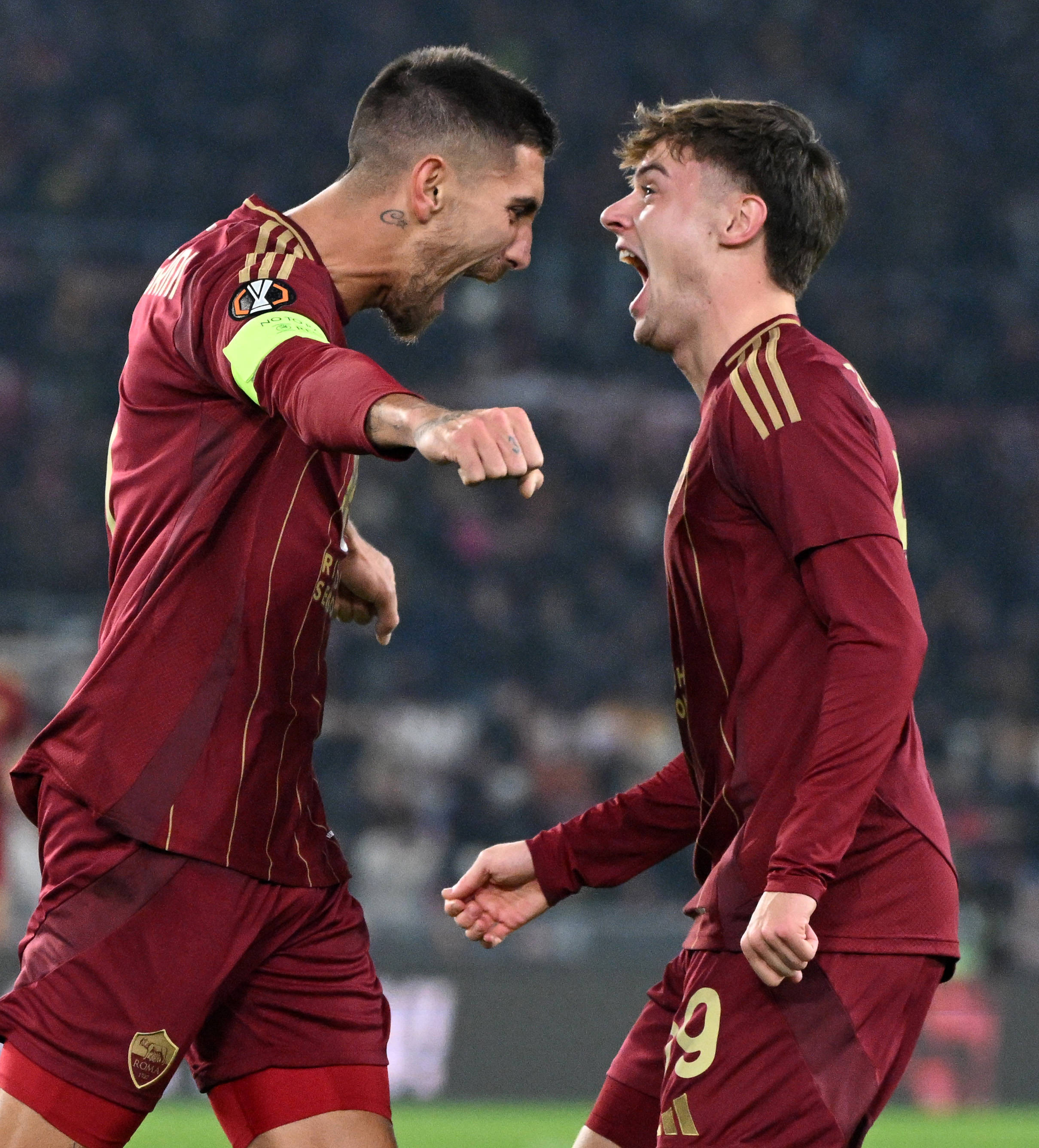 罗马竞技客场挑战巴塞罗那，争夺胜利