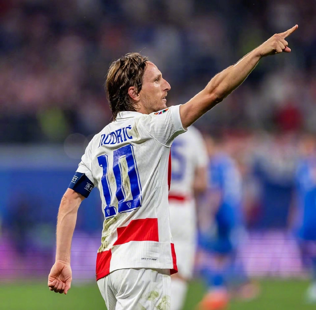 欧洲国家队在比赛中展现出色斗志与技艺