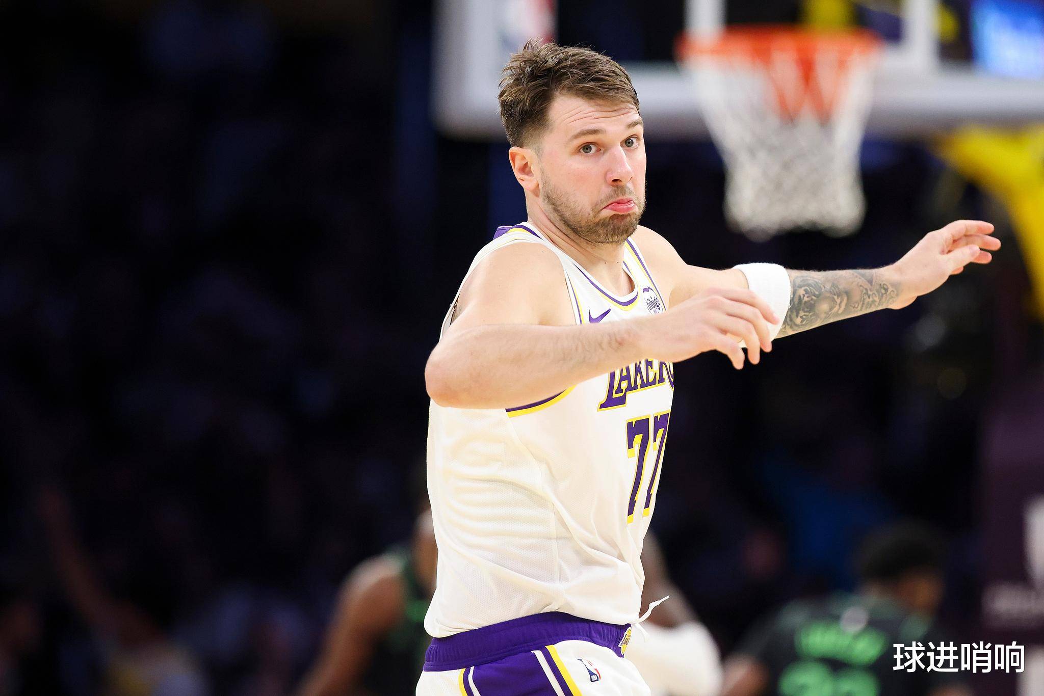 76人力克深圳队，东契奇状态火热的简单介绍