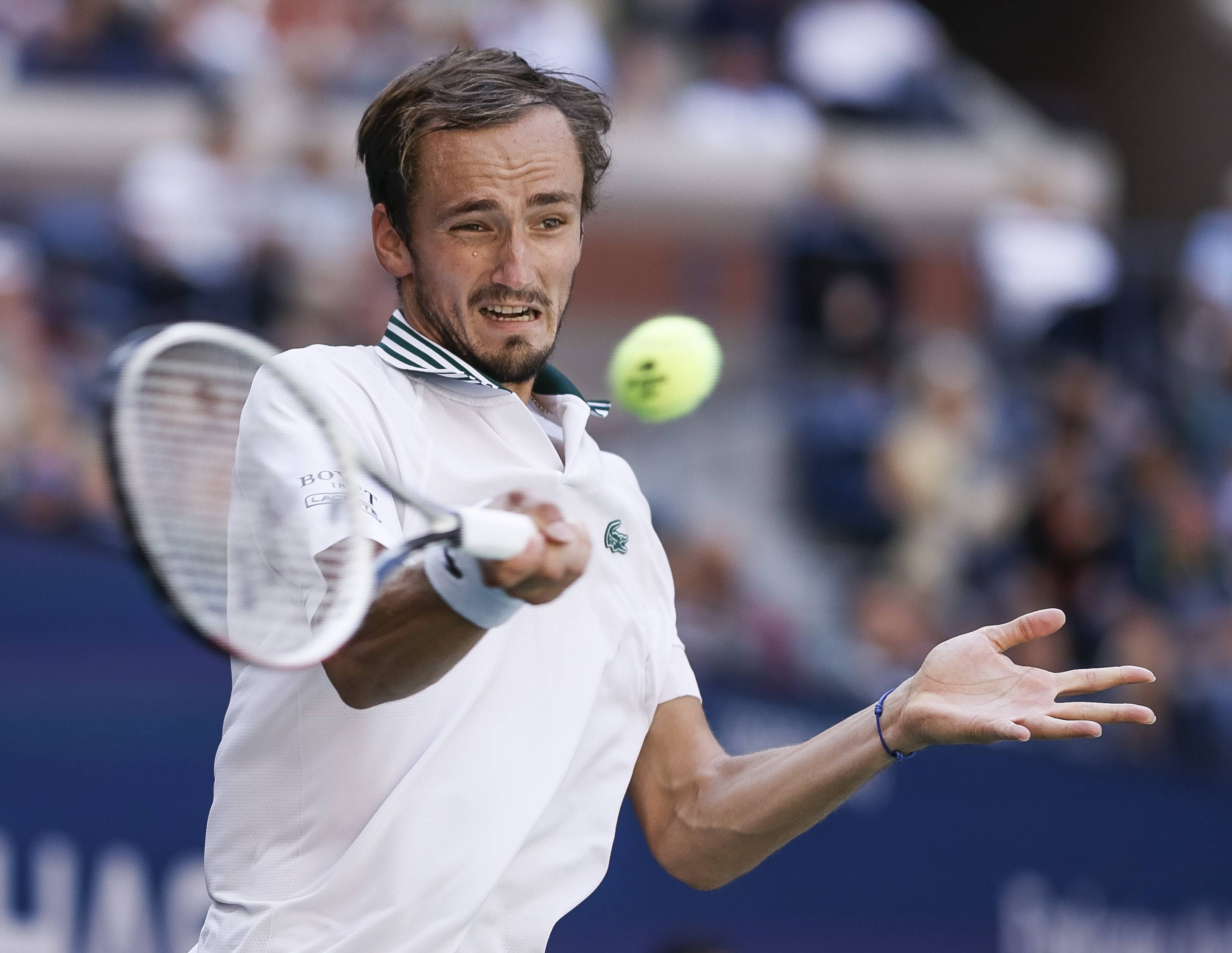 美网力克温网，梅德韦杰夫高光表现的简单介绍