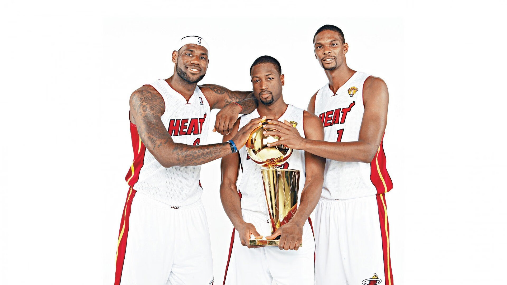 铁壁之围,皮克防守艺术如何锁死阿尔及利亚的进攻狂潮