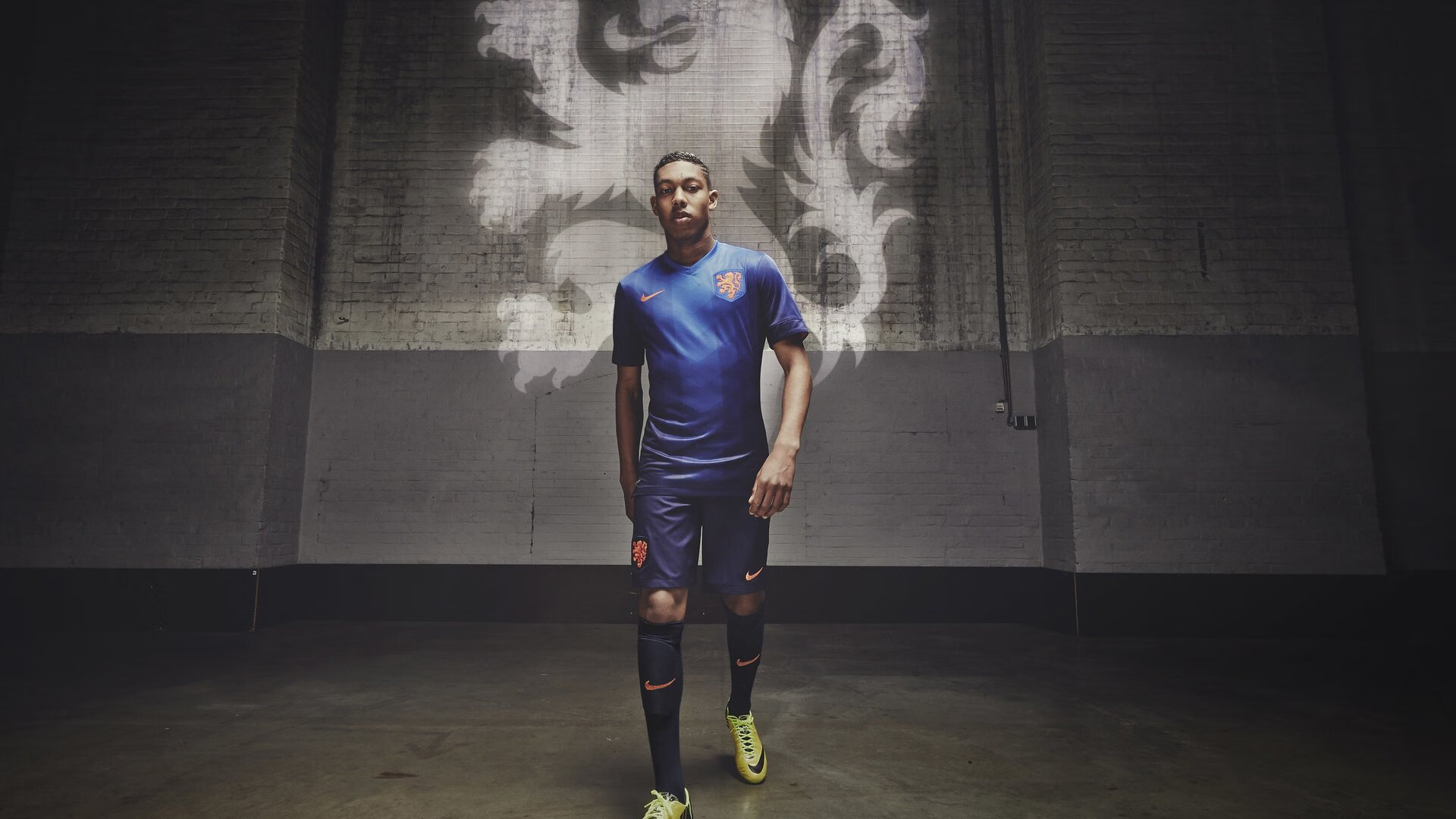 德甲争冠战焦点战，塞内加尔元素如何强压黄色潜水艇比利亚雷亚尔？